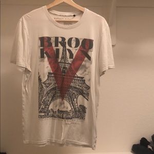 Men’s graphic T shirt